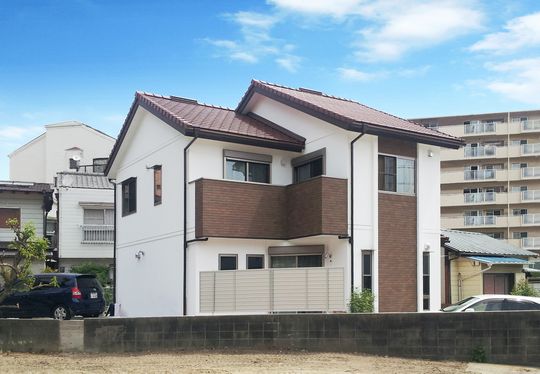 山口智久邸 外観写真.jpg